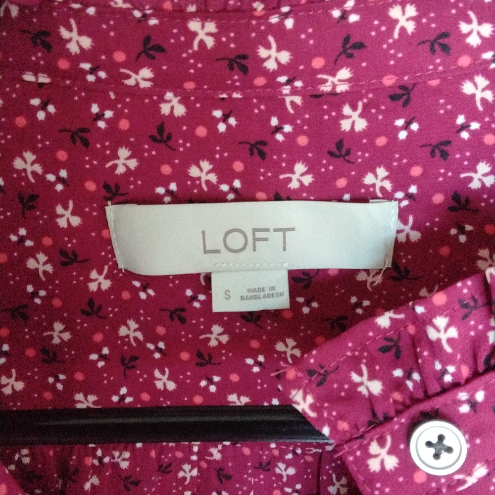 LOFT Burgundy Floral Blouse Size SMALL - Picture 2 of 8